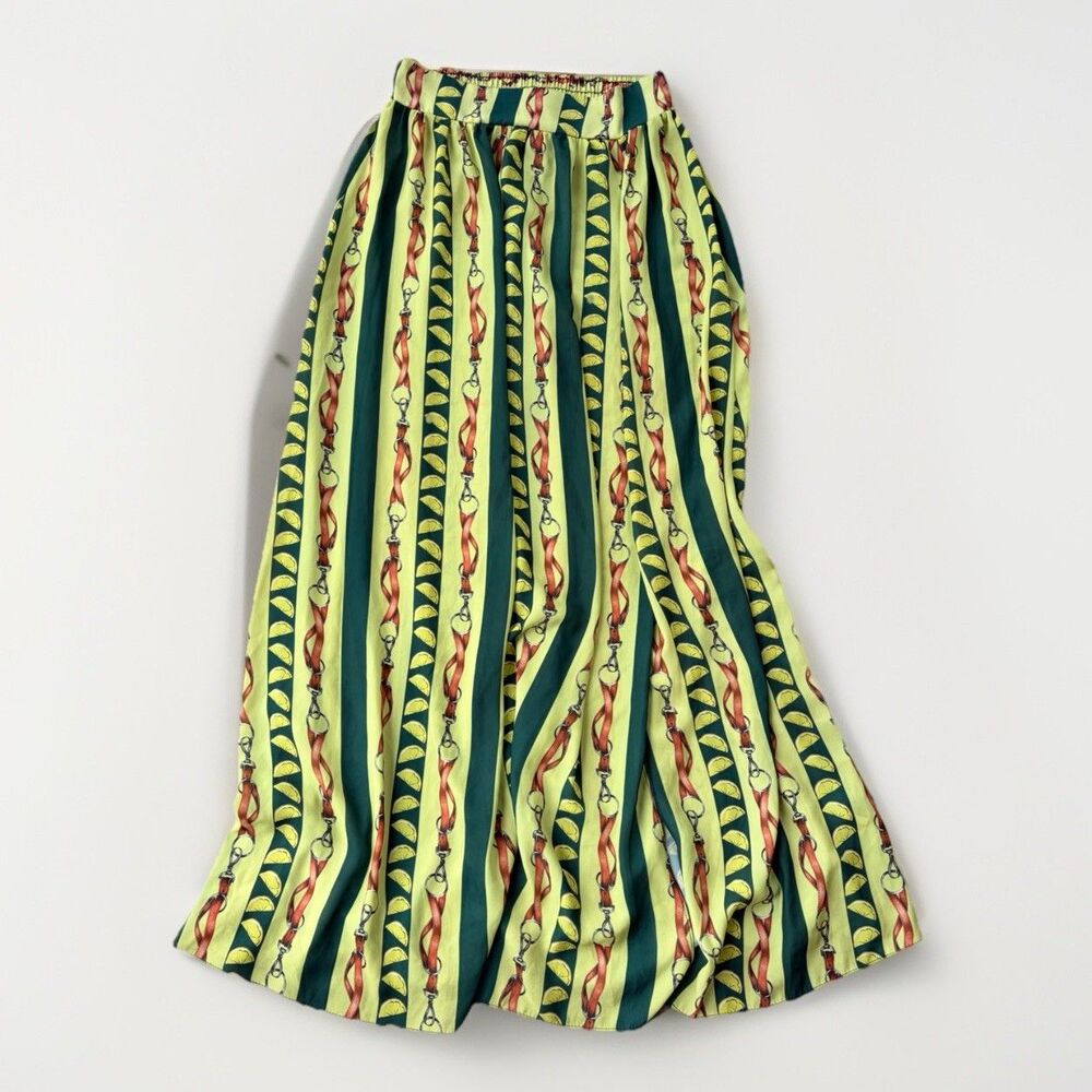 CQ Twist Of Lime Maxi Skirt Size S Horse Buckle Slit Derby
